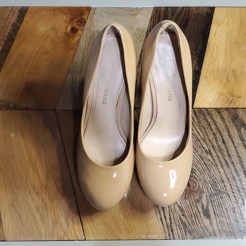 Arturochiang Nude heels